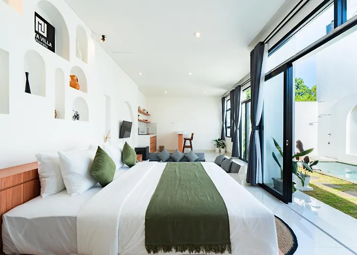 Dita * Uluwatu (Bali)