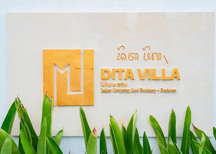 Dita * Uluwatu (Bali)